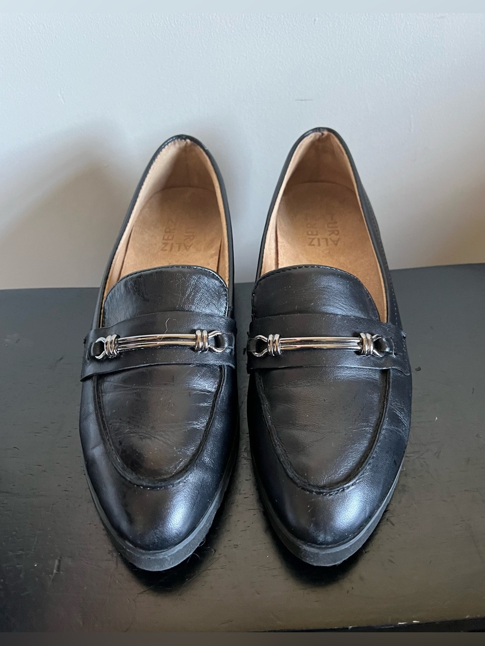 Naturalizer Pryce Loafer Black leather silver buckle dress shoes womens size 7.5